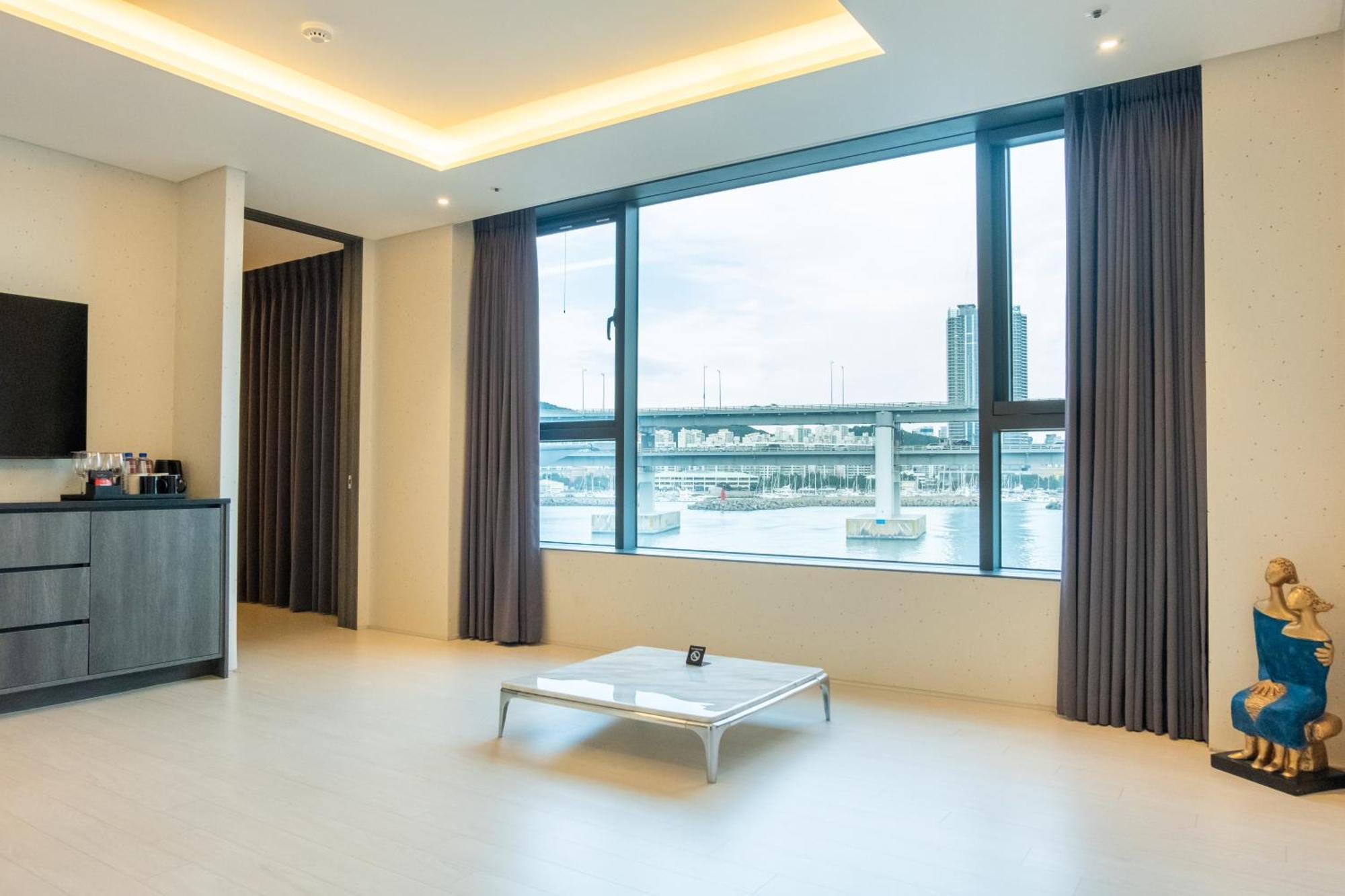 Ag405 Hotel Busan Exterior photo